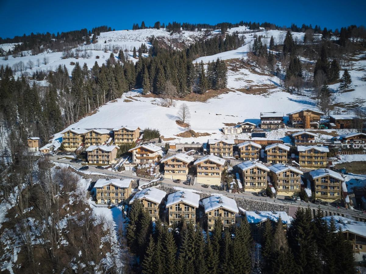 Alpenparks Apartment & Ferienresort Rehrenberg Viehhofen Exteriör bild