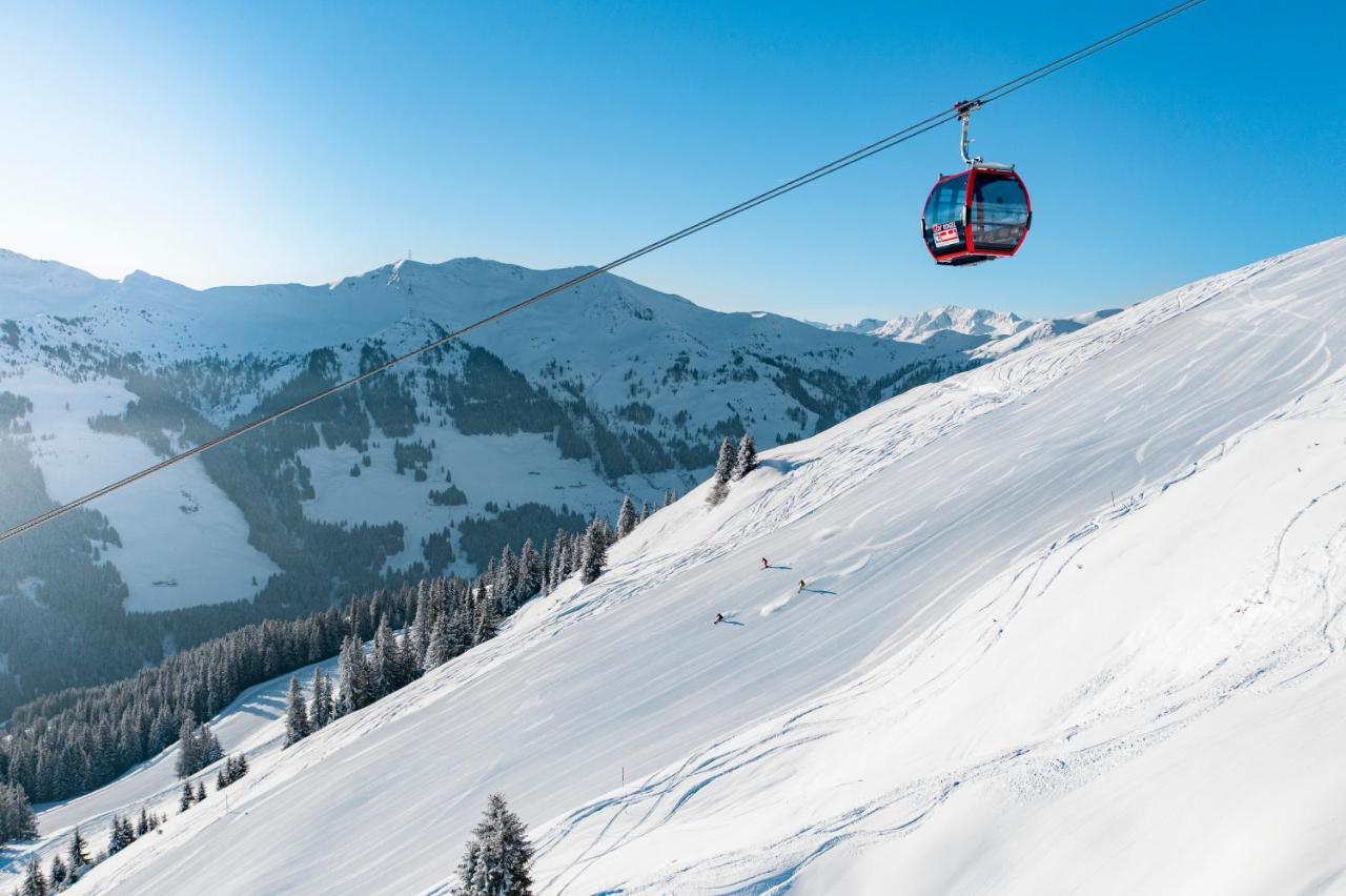 Alpenparks Apartment & Ferienresort Rehrenberg Viehhofen Exteriör bild